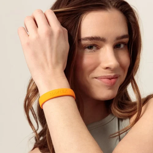 Alternative view of SPORTEX Magnetarmband by Energetix Apricot Crush / Sunset Coral